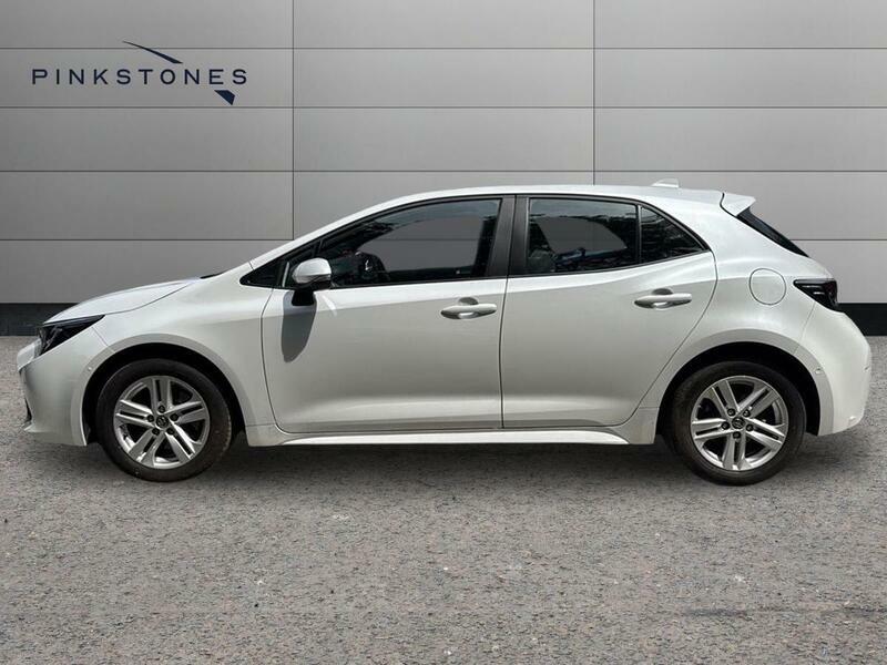 Toyota Corolla 1.8 Vvt-h Design Cvt Euro 6 Ss DX71ZWN White #5