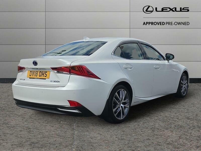 Lexus IS 2.5 300H Advance E-cvt Euro 6 Ss White #3