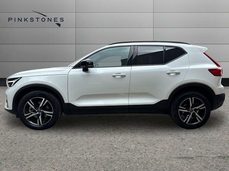 Volvo XC40 2.0 B3 Mhev Plus Dark Dct Euro 6 Ss DN73OAM White #6