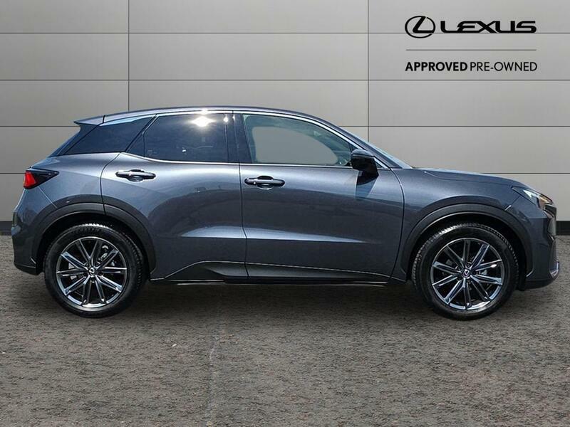 Lexus LBX 1.5 Vvt-ie Takumi Suv Hybrid E-cvt Euro Grey #2