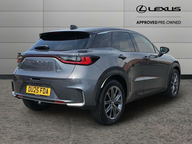 Lexus LBX 1.5 Vvt-ie Takumi Suv Hybrid E-cvt Euro Grey #3