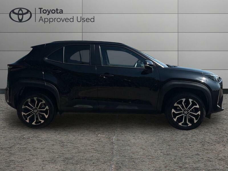 Toyota Yaris Cross 1.5 Vvt-h Design Suv Hybrid E-cvt Euro Black #2
