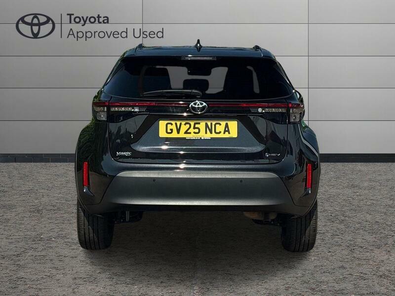 Toyota Yaris Cross 1.5 Vvt-h Design Suv Hybrid E-cvt Euro Black #4