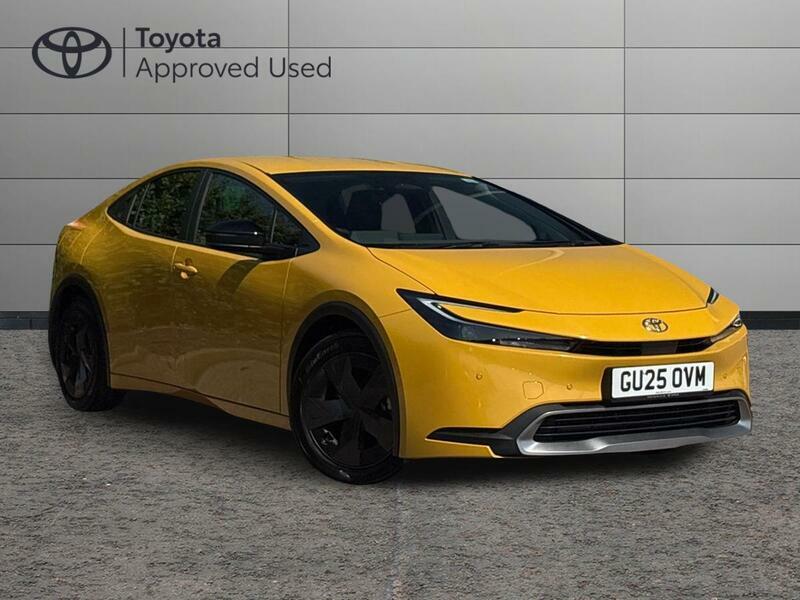 Toyota Prius 2.0 13.6Kwh Design Hatchback Plug-in Hy 