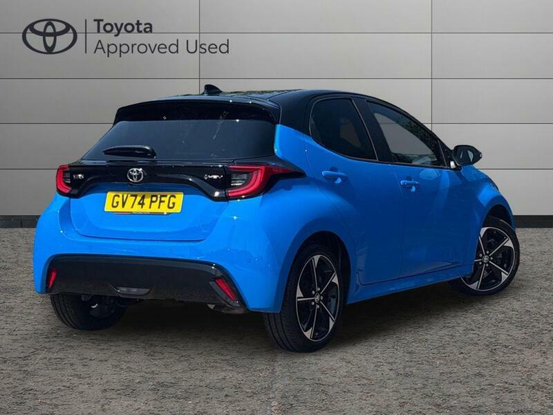Toyota Yaris 1.5 Vvt-h Premiere Edition Hatchback Hy Blue #3