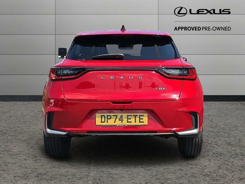 Lexus LBX 1.5 Vvt-ie Premium Plus E-cvt Euro 6 Ss Red #4