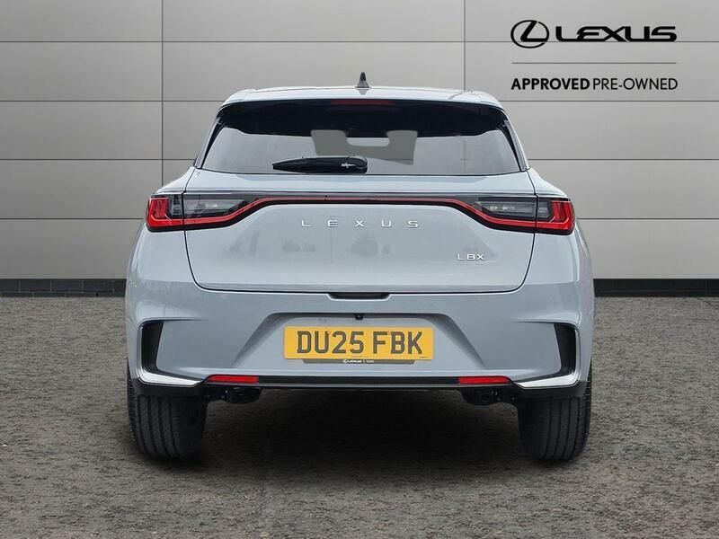 Lexus LBX 1.5 Vvt-ie Premium Plus E-cvt Euro 6 Ss DU25FBK Grey #4