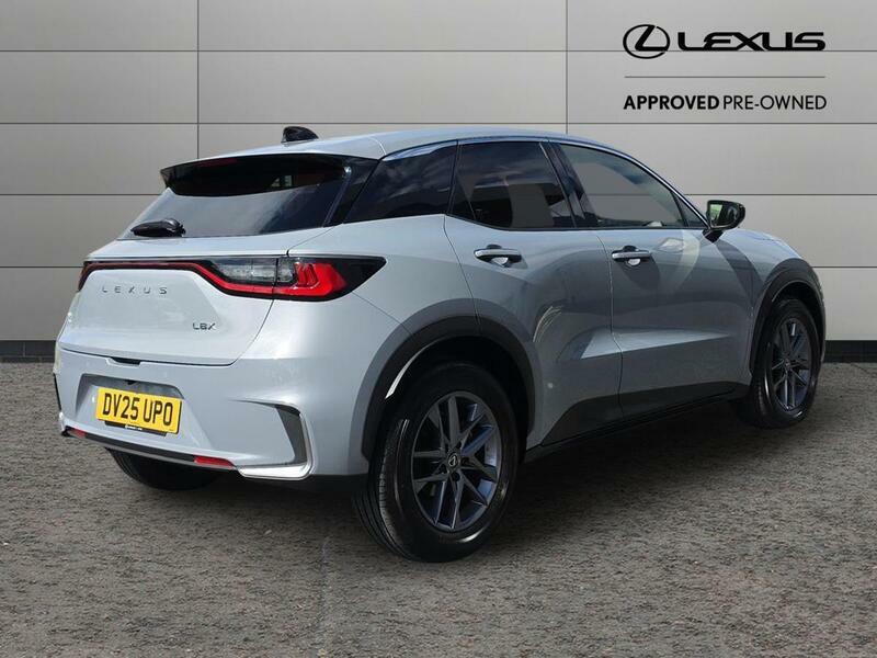 Lexus LBX 1.5 Vvt-ie Premium E-cvt Euro 6 Ss DV25UPO Grey #3