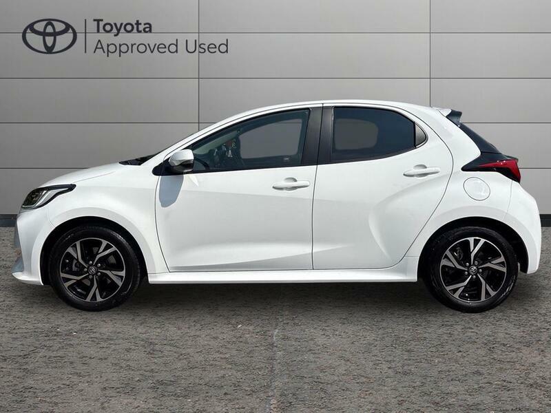 Toyota Yaris 1.5 Vvt-h Design E-cvt Euro 6 Ss White #6