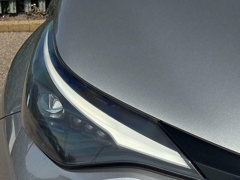 Toyota C-Hr Excel White #50