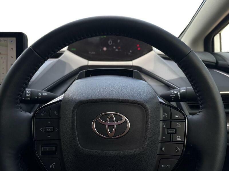 Toyota Prius 2.0 Phev Excel Cvt Hatchback #13