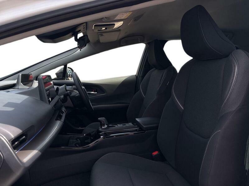 Toyota Prius 2.0 Phev Excel Cvt Hatchback #16