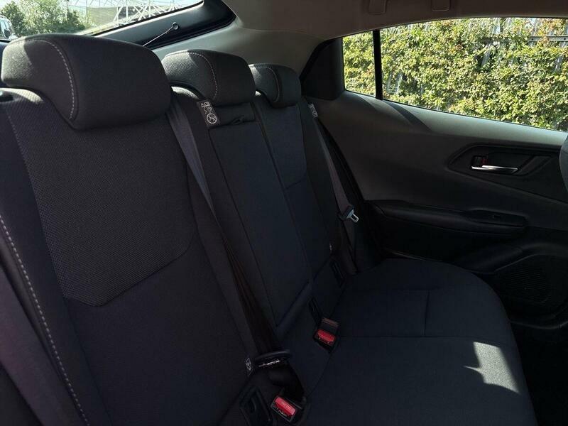 Toyota Prius 2.0 Phev Excel Cvt  #40