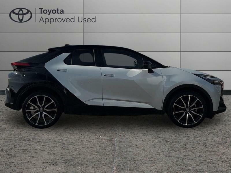 Toyota C-Hr 2.0 Vvt 13.6Kwh Gr Sport Suv Plug-in Hy White #2