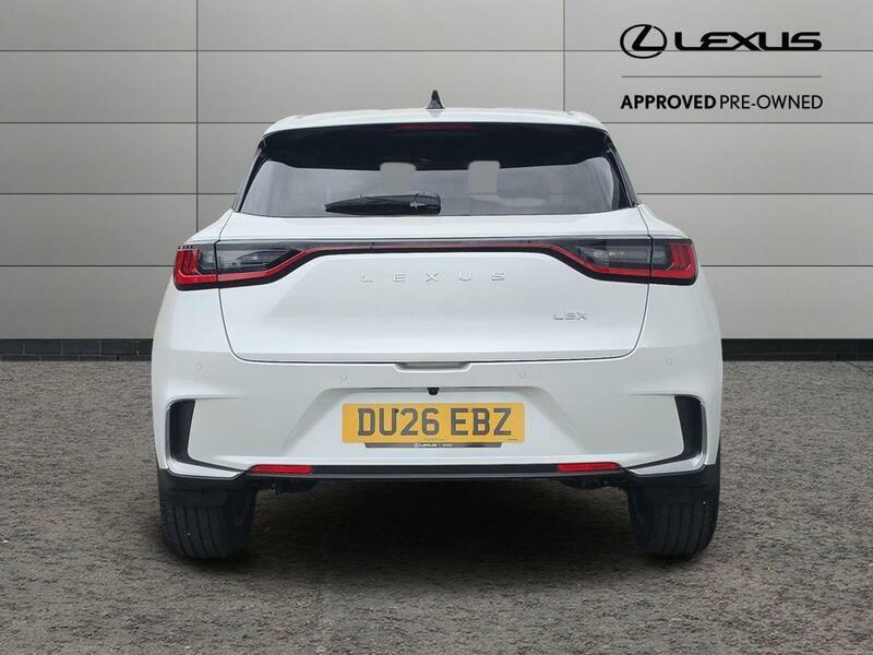 Lexus LBX 1.5 Vvt-ie Takumi Suv Hybrid E-cvt Euro  #4