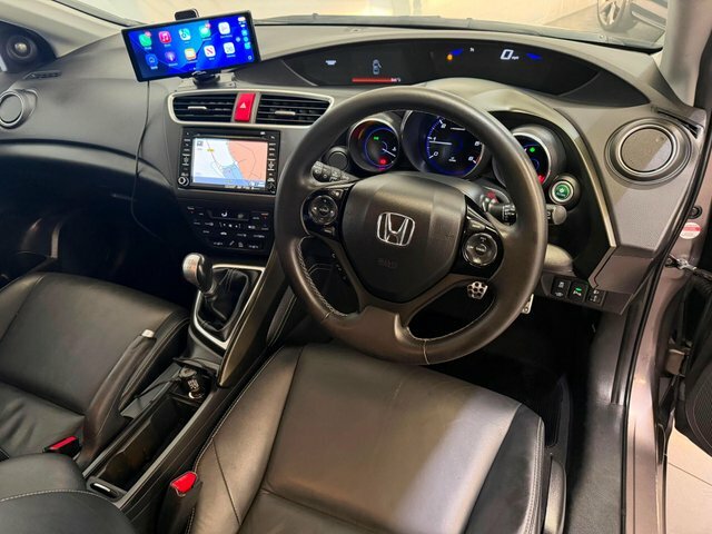 Honda Civic 2015 1.6 I-dtec Sr Tourer Euro 5 Ss Brown #4