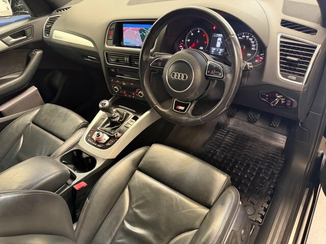 Audi Q5 2016 2.0 Tdi S Line Plus Quattro Euro 6 Ss Black #3