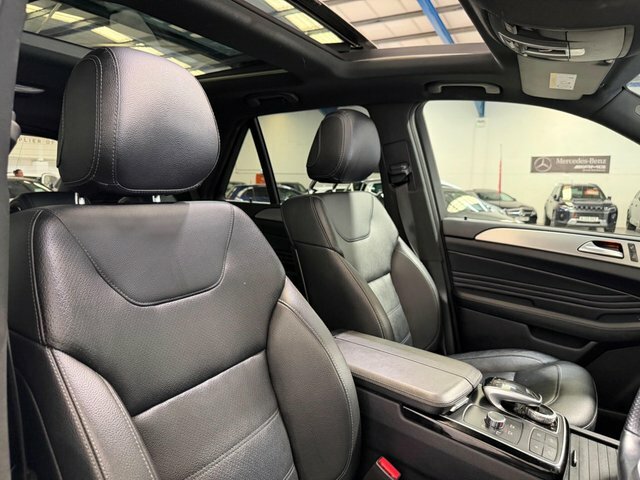 Mercedes-Benz GLE Class Suv Black #15