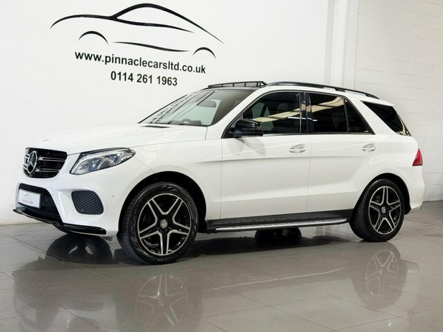 Mercedes-Benz GLE Class 2017 3.0 Gle350d V6 Amg Line Premium Plus G-tron White #4