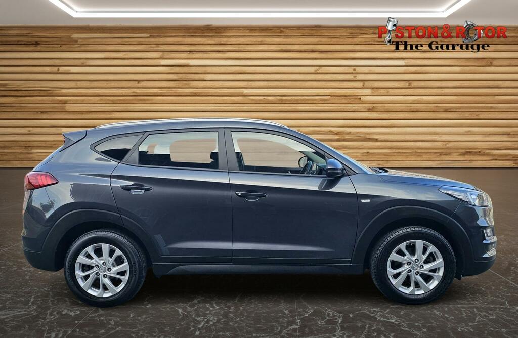 Hyundai Tucson 1.6 Crdi Mhev Se Nav Euro 6 Ss ST21HFW Grey #4