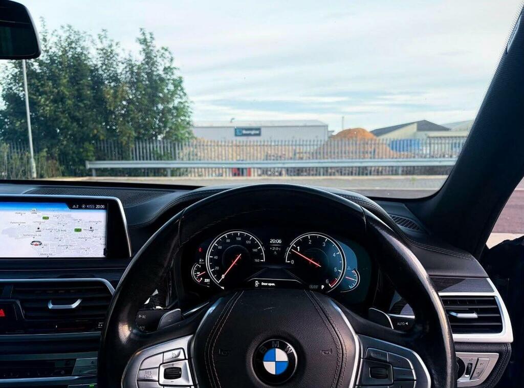 BMW 7 Series Se Exclusive Grey #10