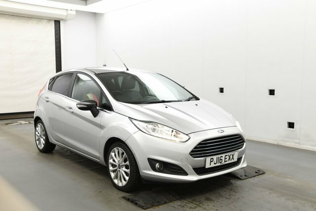 Ford Fiesta Ecoboost Titanium X Hatchback Silver