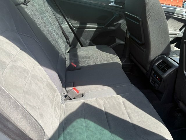 Volkswagen Tiguan 2.0 Se Tdi 148 Bhp Grey #17