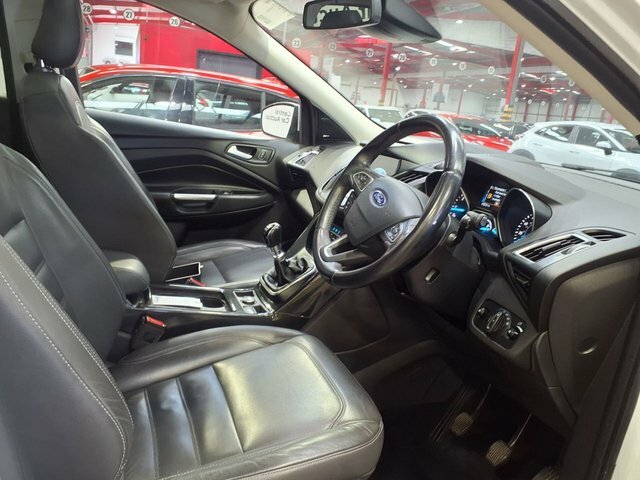 Ford Kuga Tdci Titanium X Suv KU18AOO White #6