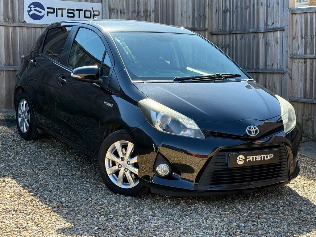 Toyota Yaris T4 Black