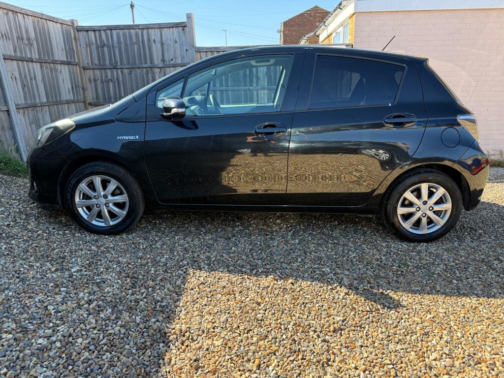 Toyota Yaris T4 Black #4