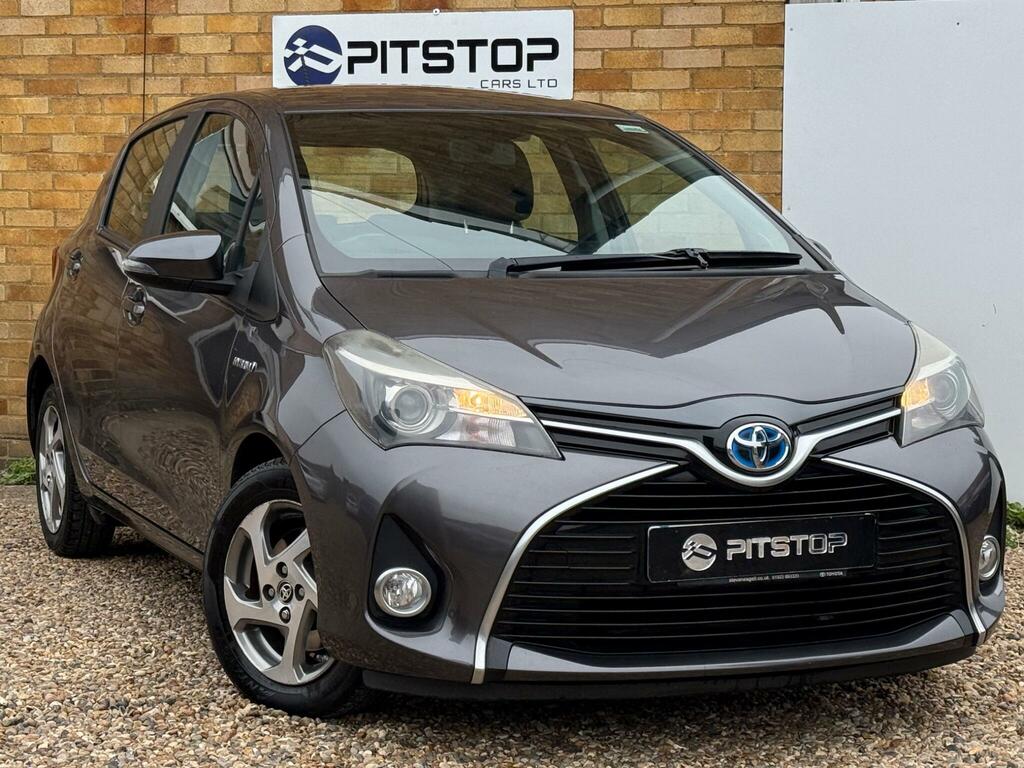 Toyota Yaris 1.5 Vvt-h Icon E-cvt Euro 6 Grey