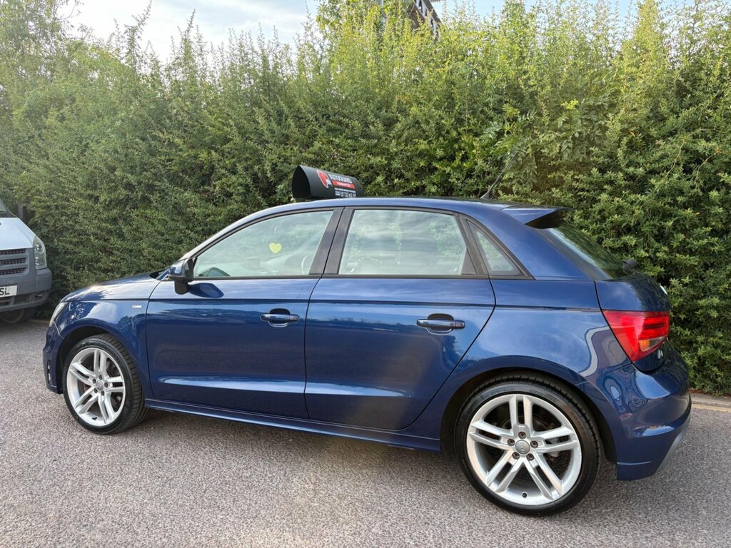 Audi A1 1.6 Tdi S Line Sportback Euro 5 Ss FV13VUT Blue #4