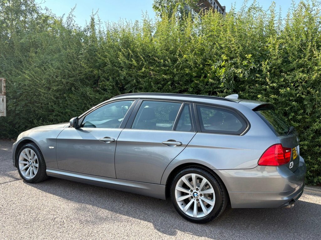 BMW 3 Series 2.0 318D Se Touring Euro 5 Ss Grey #4