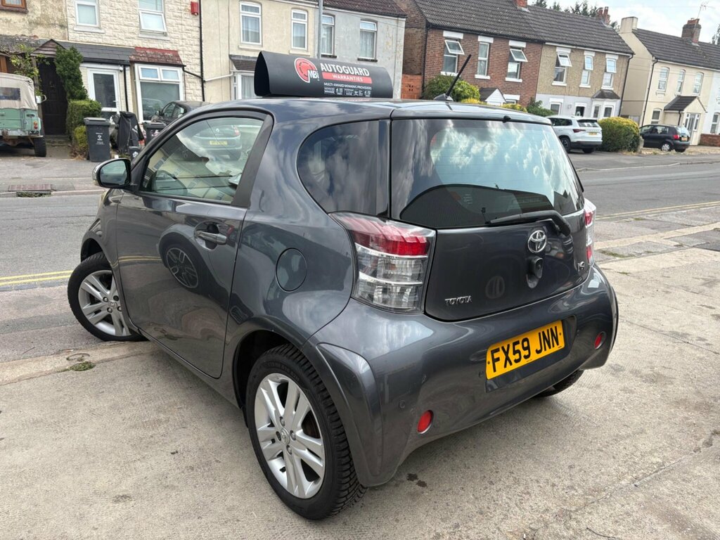 Toyota IQ 1.33 Dual Vvt-i 3 Hatchback Multidrive Grey #2