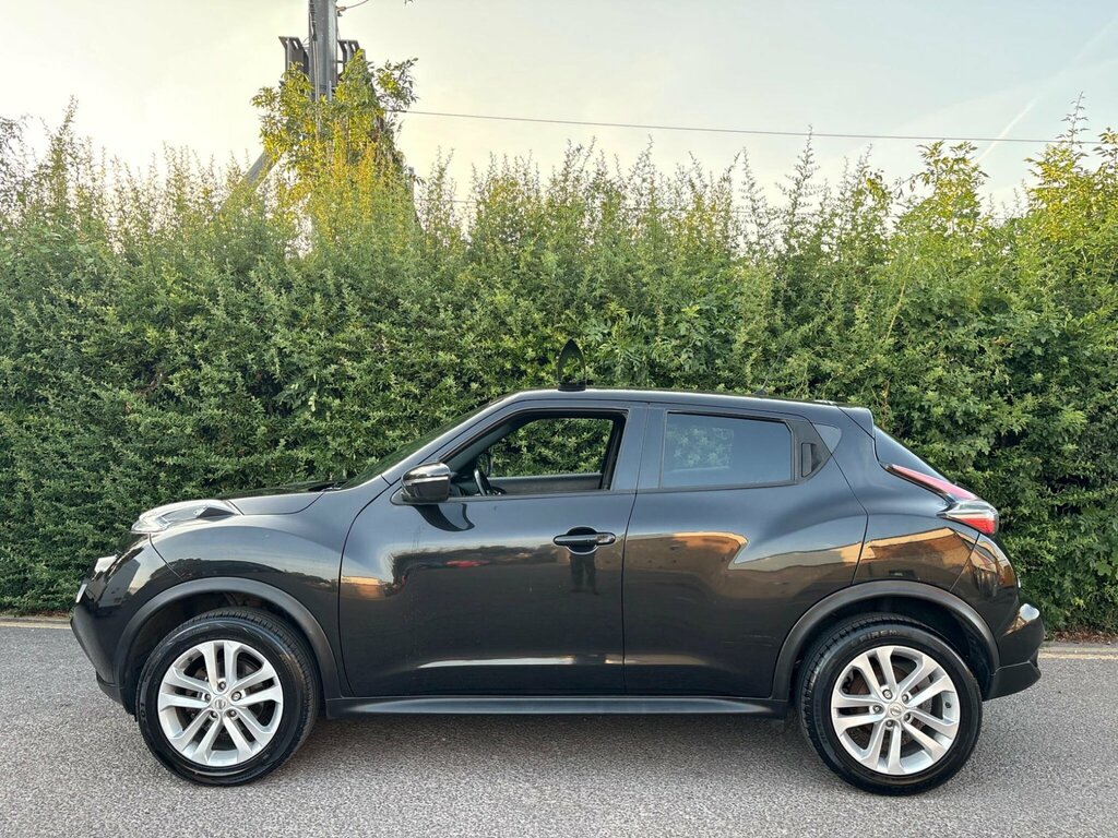 Nissan Juke 1.6 N-connecta Xtron Euro 6 DL16AUM Black #4