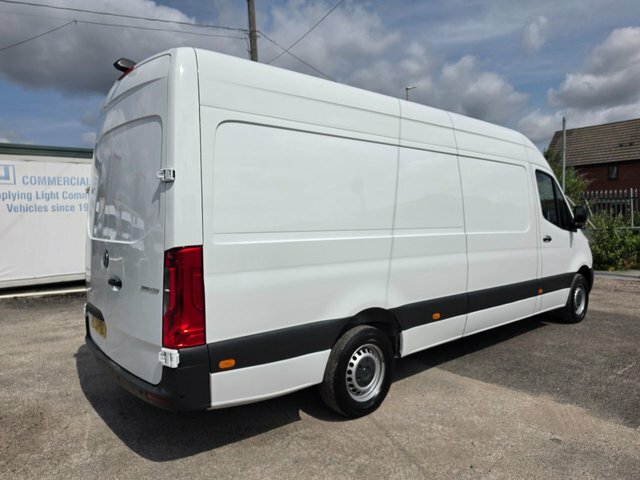 Mercedes-Benz Sprinter 2.0 315 Cdi Progressive Lwb Rwd L3 H2 150 Bhp Eur White #4