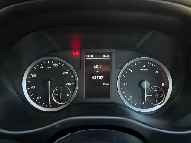 Mercedes-Benz Vito 116 Crew Sport L1 Grey #11