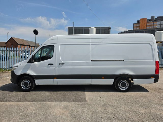 Mercedes-Benz Sprinter 2.0 315 Cdi Progressive Rwd L3 H2 150 Bhp Euro 6 White #2