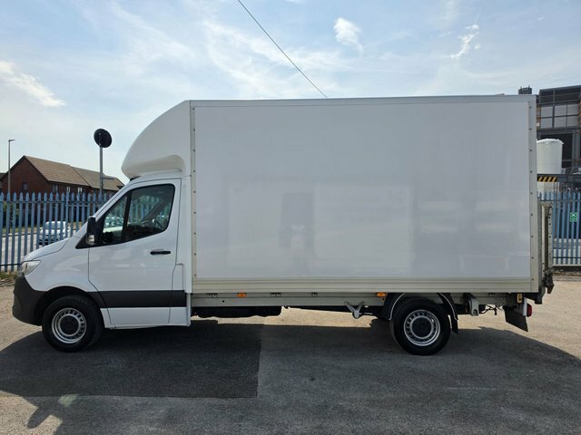 Mercedes-Benz Sprinter 2.0 315 Cdi Progressive Lwb Luton Tailift Rwd L3 1 White #2