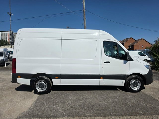 Mercedes-Benz Sprinter 2.1 316 Cdi Mwb Rwd L2 H2 163 Bhp Euro 6 White