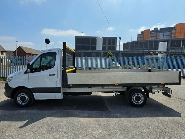 Mercedes-Benz Sprinter 2.1 316 Cdi Lwb Dropside Rwd L3 163 Bhp Euro 6 White