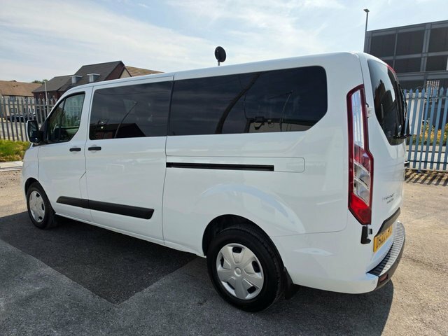 Ford Transit Custom 2.0 320 Ecoblue Trend Minibus L2 H1 130 Bhp Euro DS22LPJ White #3