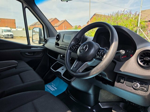 Mercedes-Benz Sprinter Premium Silver #13