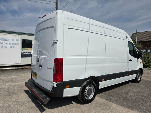 Mercedes-Benz Sprinter 2.0 315 Cdi Progressive Mwb Gah Chiller Rwd L2 H2 White #4