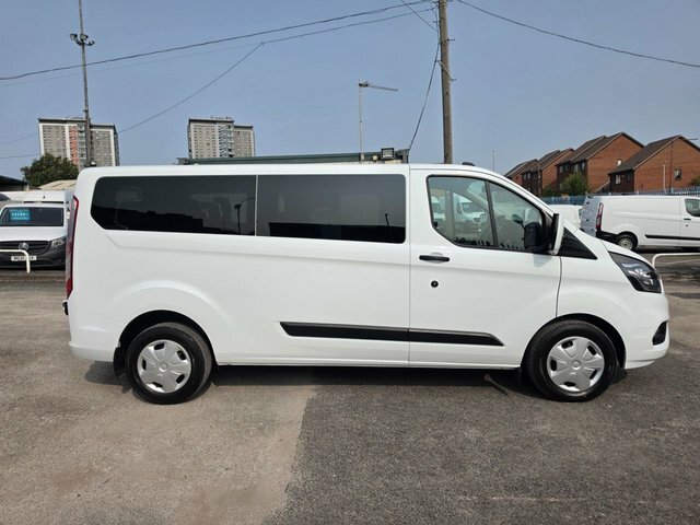 Ford Transit Custom 2.0 320 Ecoblue Trend Minibus L2 H1 130 Bhp Euro White