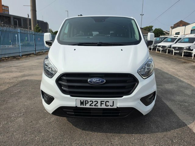 Ford Transit Custom 2.0 320 Ecoblue Trend Minibus L2 H1 130 Bhp Euro White #5