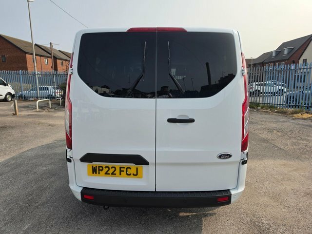 Ford Transit Custom 2.0 320 Ecoblue Trend Minibus L2 H1 130 Bhp Euro White #6
