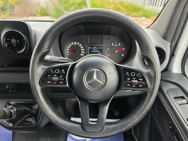 Mercedes-Benz Sprinter 3.5T H2 Progressive Van White #16