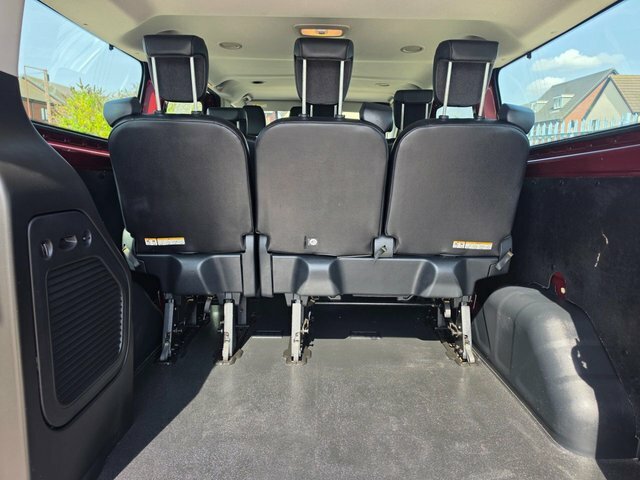 Ford Transit Custom 300 Ecoblue Limited 2.0 130Ps 2 Keys L2 H1 Lwb Wit Black #7