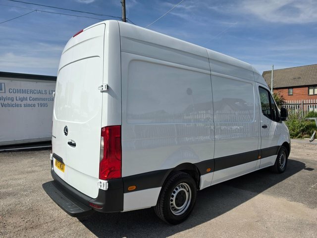 Mercedes-Benz Sprinter 2.0 315 Cdi Progressive Mwb Rwd L2 H2 150 Bhp Eur White #4